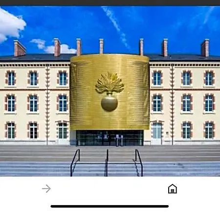 Apartmanhotel 3* Dans De Tourisme 4*