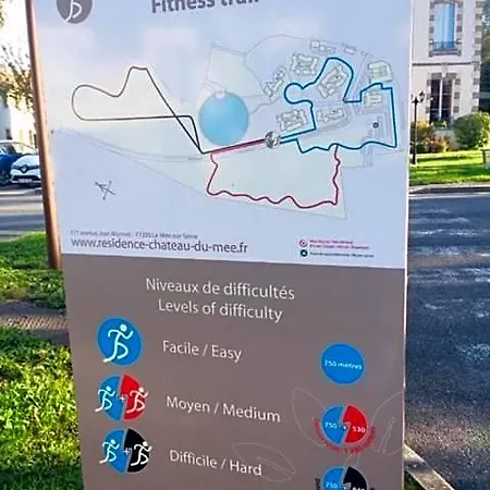 3* Dans De Tourisme